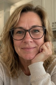 Ava